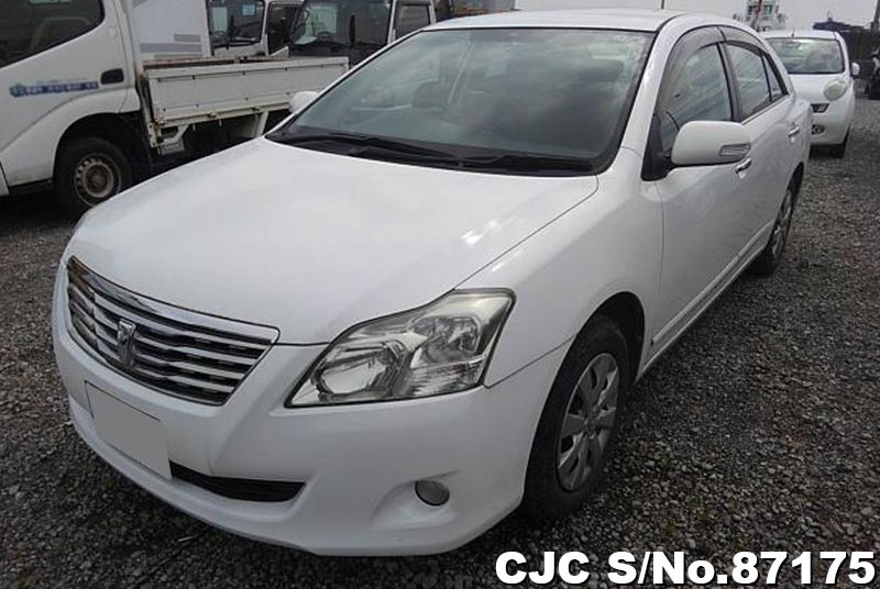 Toyota premio 2009